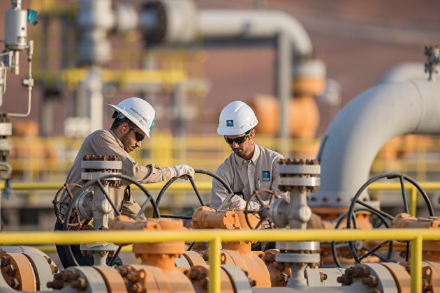 Саудовская Аравия понизила официальные отпускные цены на нефть для Азии