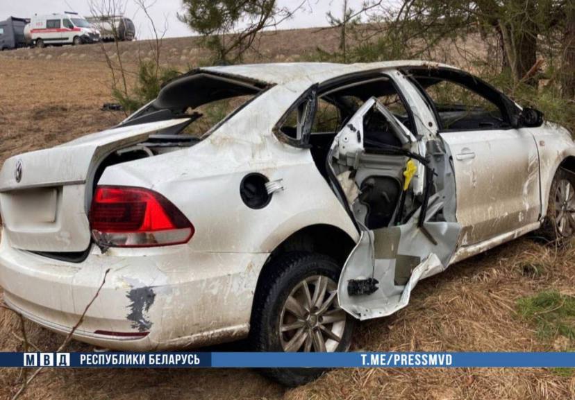 В Беларуси автомойщик взял машину клиента покататься и погиб с ней в ДТП