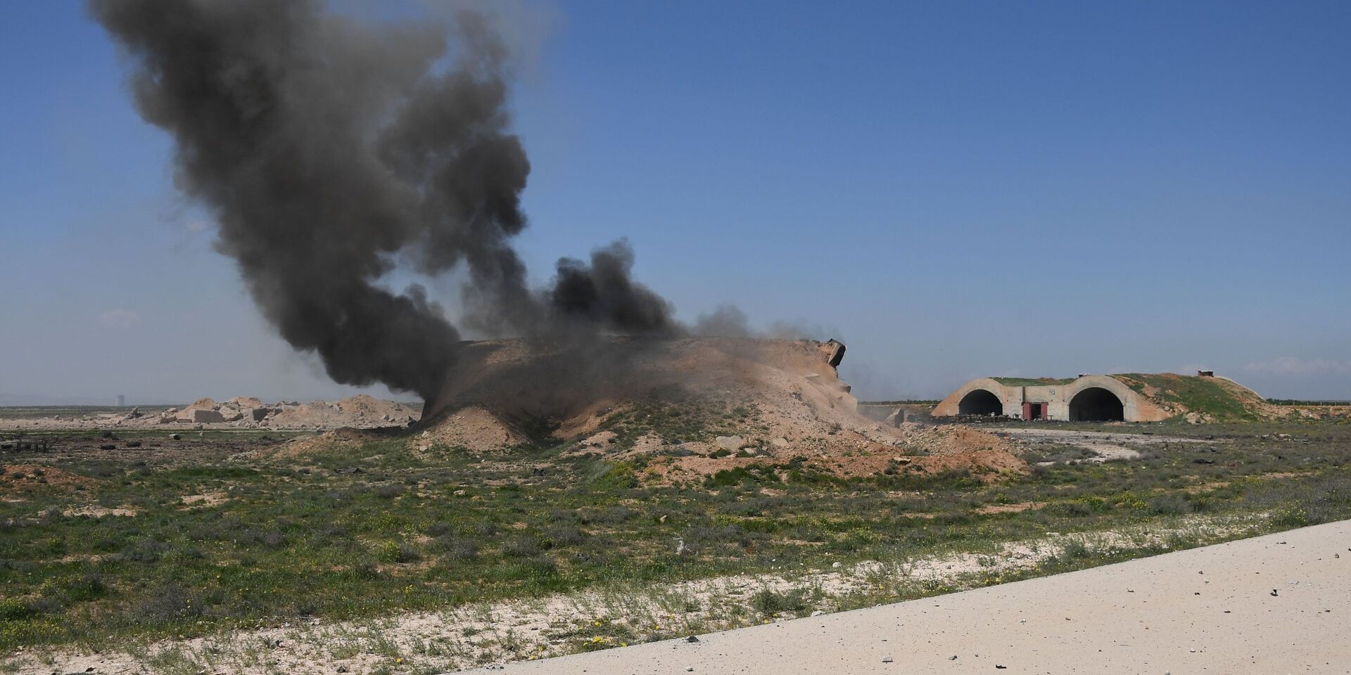 Семь человек погибли при американских ударах по Дейр-эз-Зору на территориии Сирии