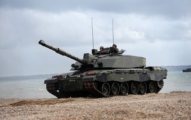 Британия даст Украине вдвое больше танков Challenger 2