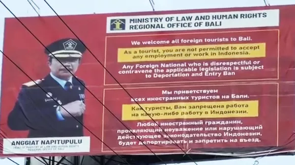 На Бали появились билборды на русском языке о запрете на работу для туристов