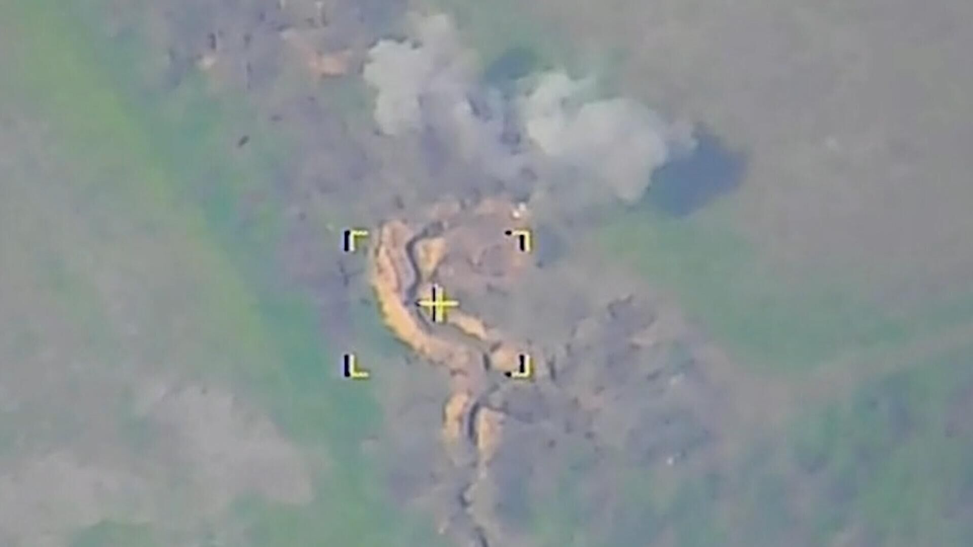 МО опубликовало видео, на котором десантники ВС РФ нанесли удары по опорным пунктам ВСУ