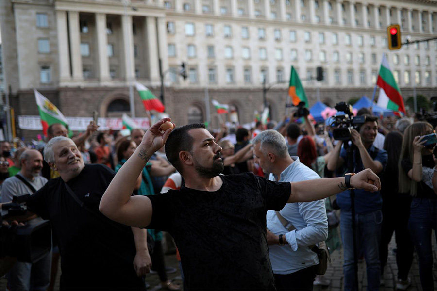 «Европейська правда»: ВСУ на грани дефицита боеприпасов из-за политического кризиса в Болгарии