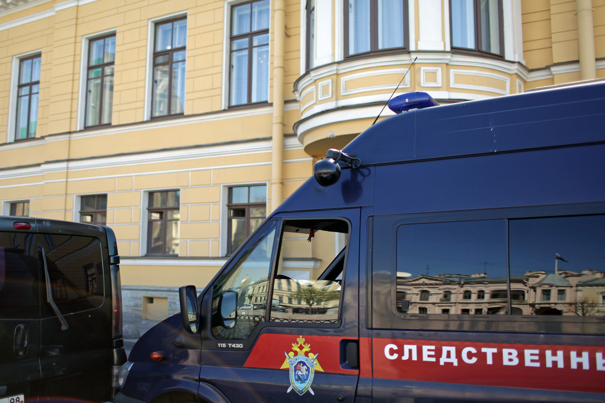 Военные следователи будут вести дело об избиении многодетного отца на глазах у детей в Петербурге