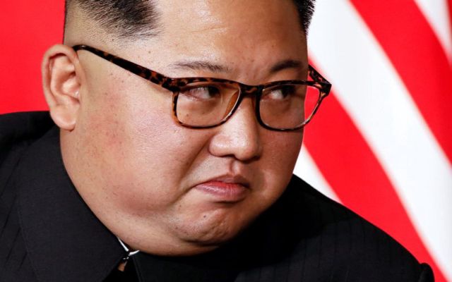 «Лента»: В ответ на учения США лидер КНДР Ким Чен Ын пообещал устроить ядерную экспансию