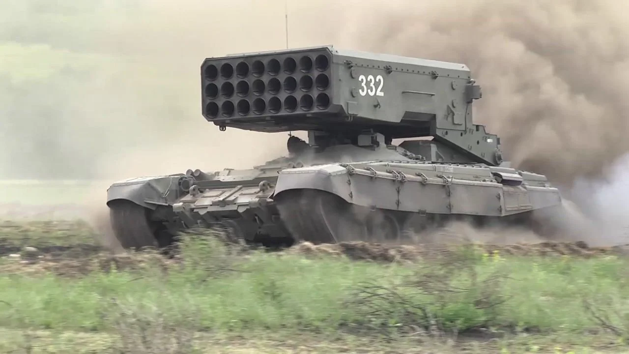 RusVesna: Российские «Солнцепеки», артиллерия и авиация наносят удары по опорным пунктам ВСУ