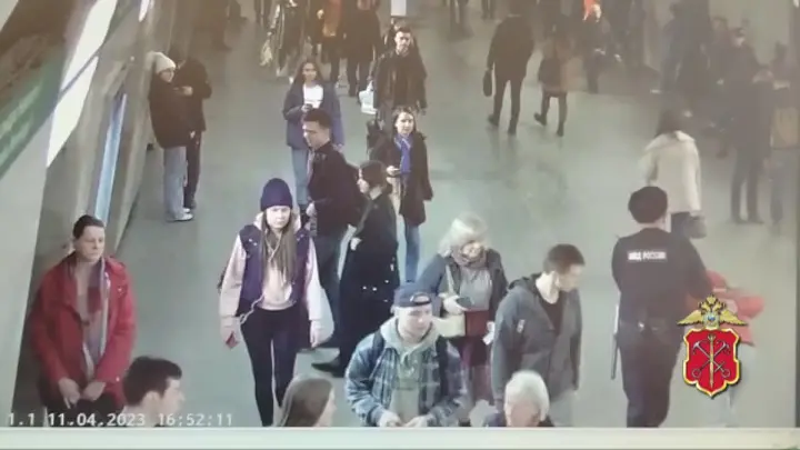 После событий в метро в Петербурге, эксперт посоветовал, как избежать домогательств