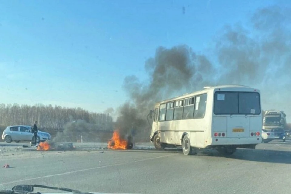 КП: На трассе в Свердловской области в ДТП погиб мотоциклист