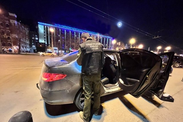 СК прокомментировал убийство 42-летнего мужчины у железнодорожного вокзала в Екатеринбурге