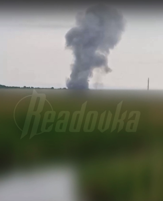 Readovka: В Бердянске мощный ракетный удар был нанесен по базе отдыха