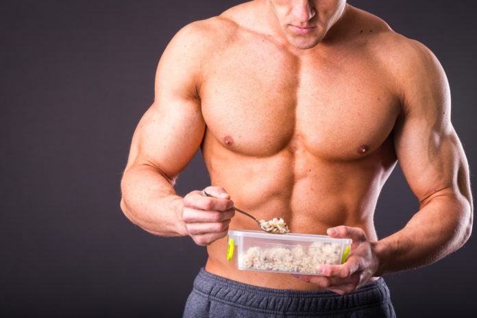Диетолог Данн: раскрыты три секрета мужского питания для наращивания мышц
