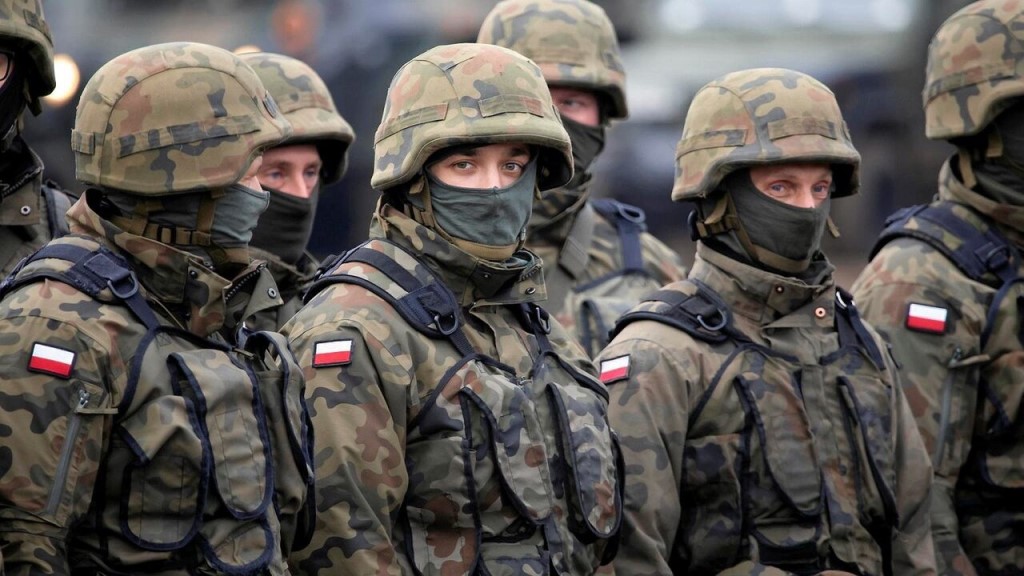 Политолог Тохман: Польша ждет приказа от США, чтобы вступить в войну