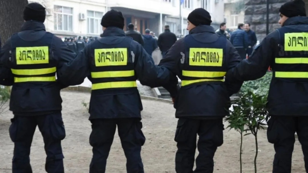 «ОСН»: Ополчившихся на лайнер с россиянами агрессивных грузинов задержала полиция