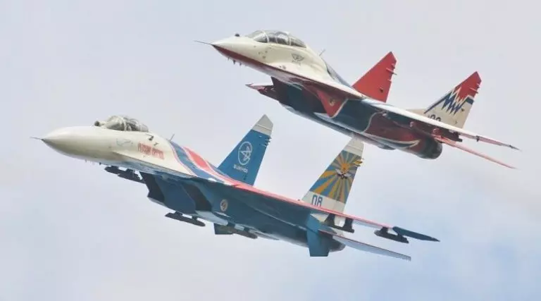Эксперт: российские МиГ-35 и Су-30 способны сбить обещанные Киеву F-16