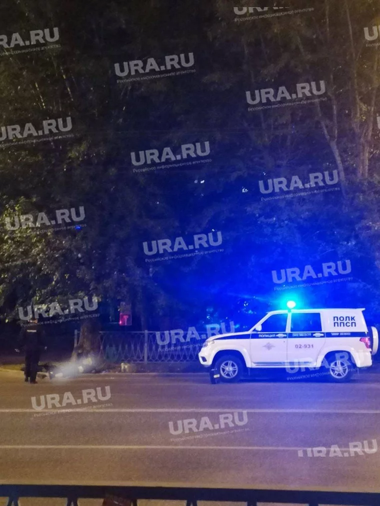URA.ru: на улице Екатеринбурга обнаружили труп мужчины