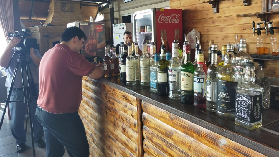 В Сочи из незаконного оборота изъяли более 170 литров незаконного алкоголя