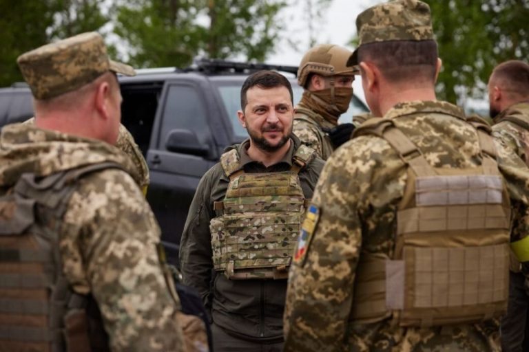 Российские военные взяли в плен боевиков из элитного подразделения Зеленского