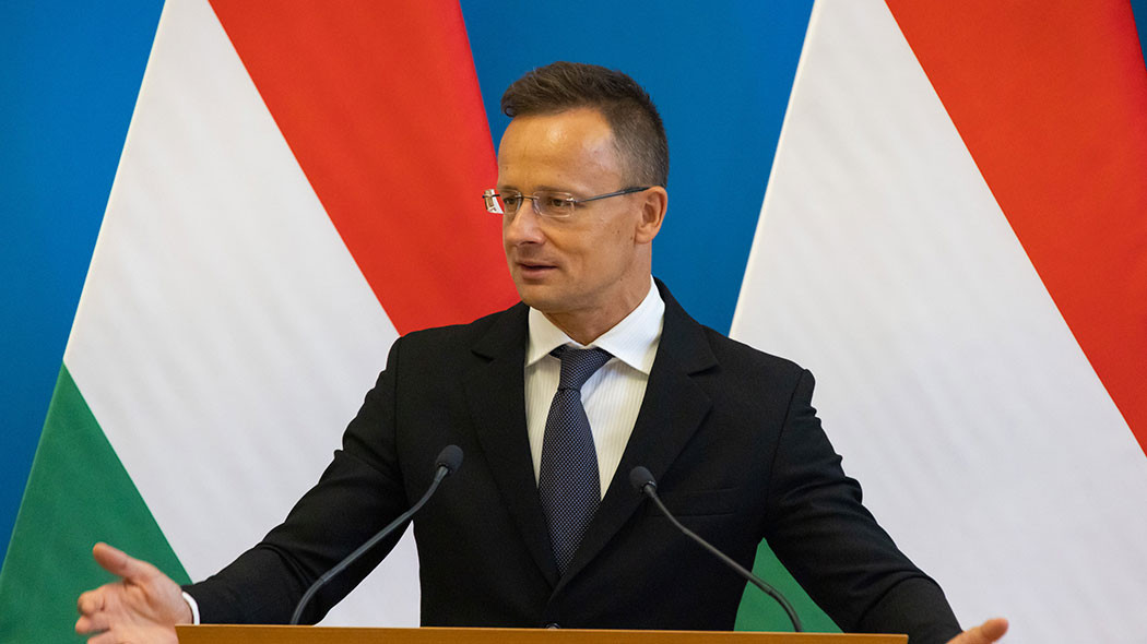 Министр Сийярто: Швеция распространяет ложную информацию о Венгрии