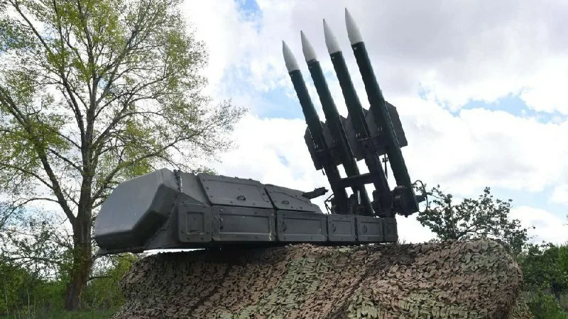 Российская ПВО сбила все ракеты, нацеленные на военный аэродром Саки в Крыму