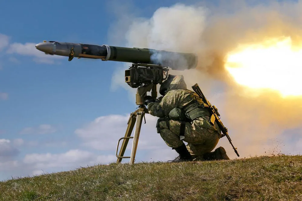 MWM: Россия ракетами «Корнет» уничтожает лучшие западные бронированные танки