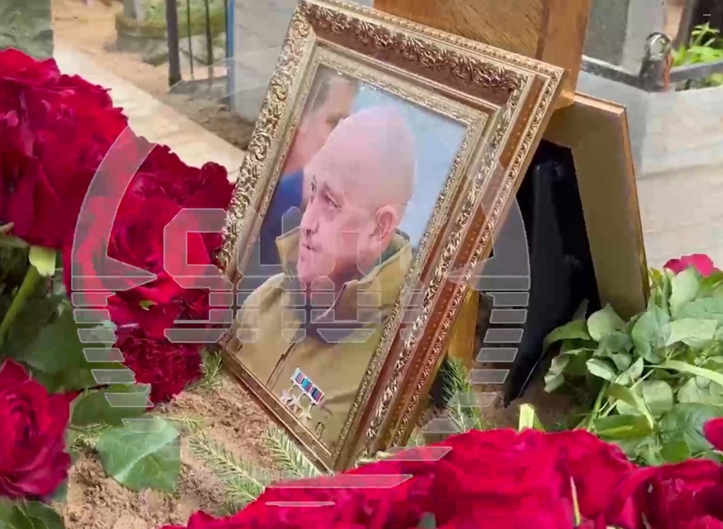 «РБК»: раскрыто, как СК РФ и Росавиация расследуют гибель Евгения Пригожина