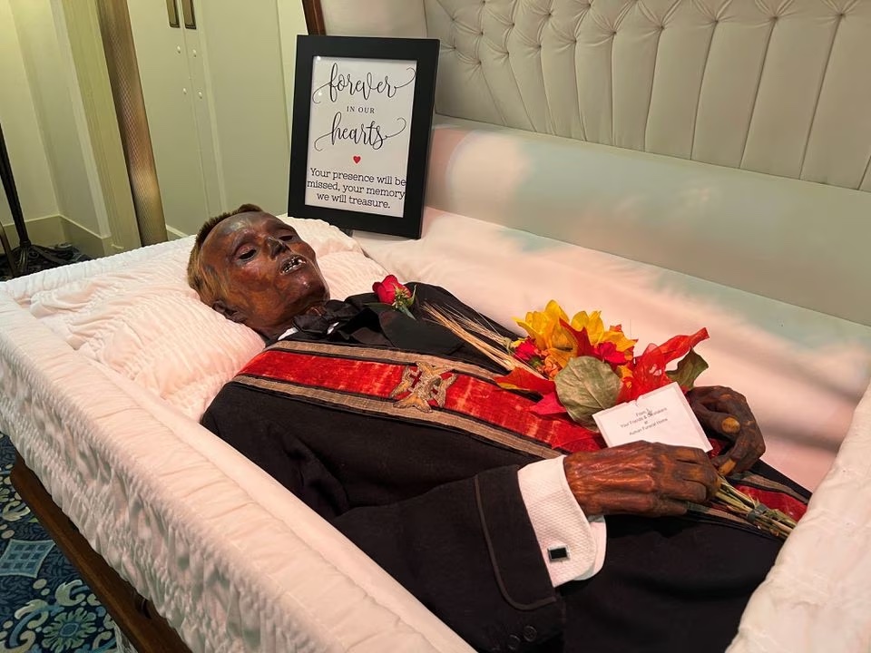 Reuters: в США похоронили мужчину, мумия которого лежала в морге с 1895 года