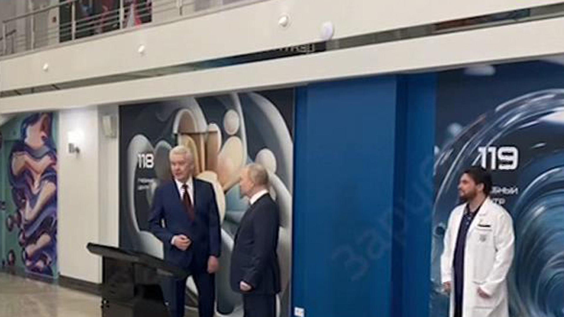 Владимир Путин посетил Московский центр диагностики и телемедицины