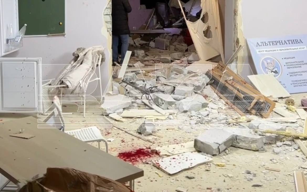 Посетитель устроил взрыв в образовательном центре в Элисте