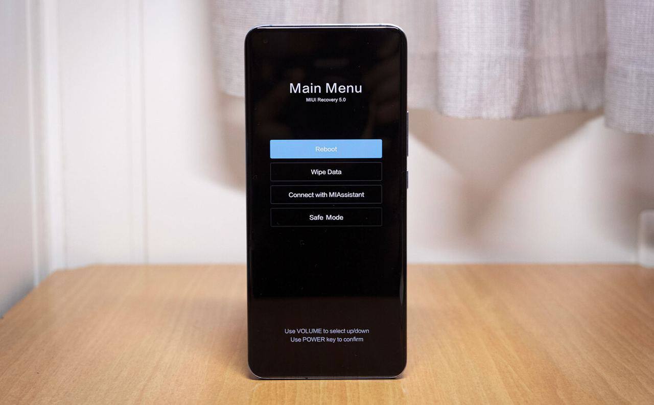 Смартфоны Xiaomi, Redmi и POCO превращаются в «кирпич» после обновления