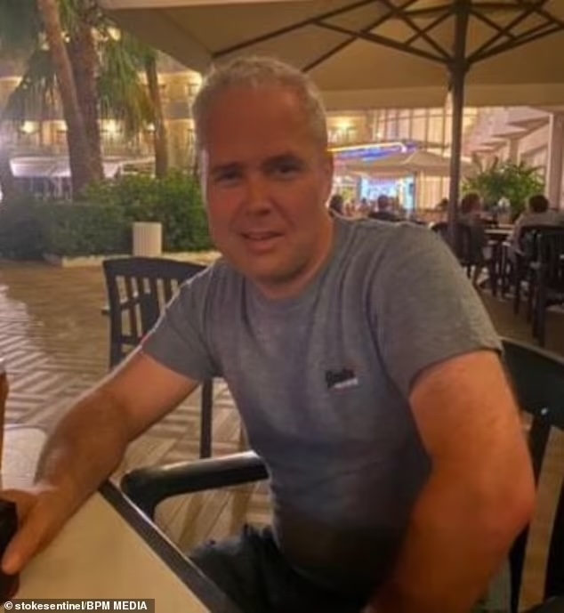 Daily Mail: в Греции турист с депрессией упал с балкона отеля во время отдыха