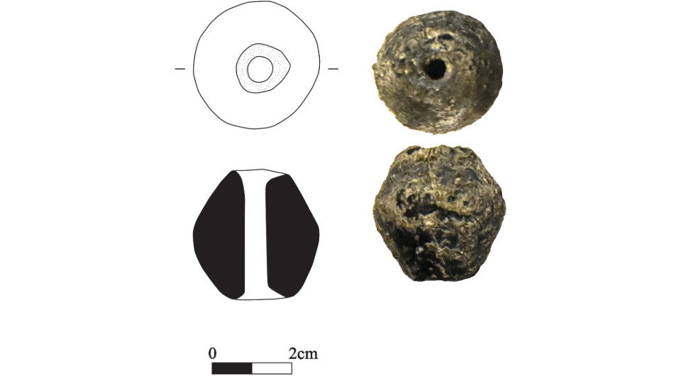Турецкие археологи обнаружили 4700-летний амулет из метеоритного железа