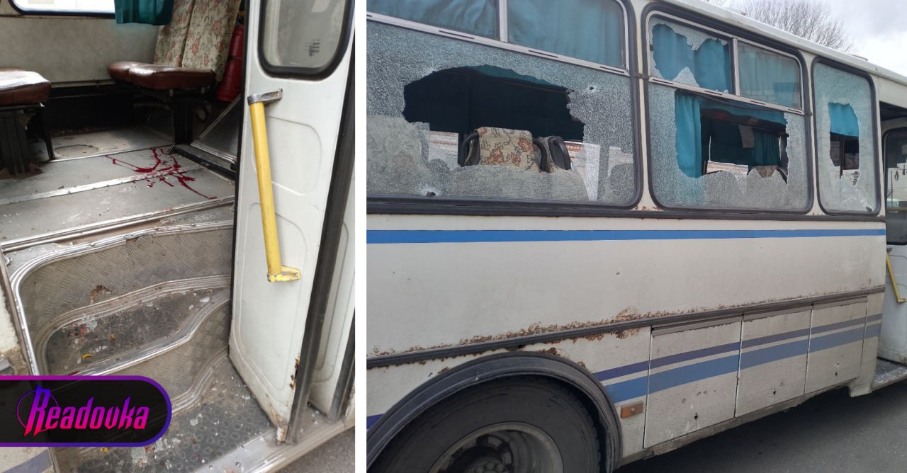 В Каховке под обстрел ВСУ попал рейсовый автобус, в котором ехали восемь человек
