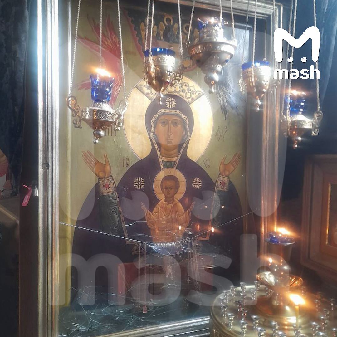Бесноватый ворвался в храм Сергия Радонежского и разбил чудотворную икону