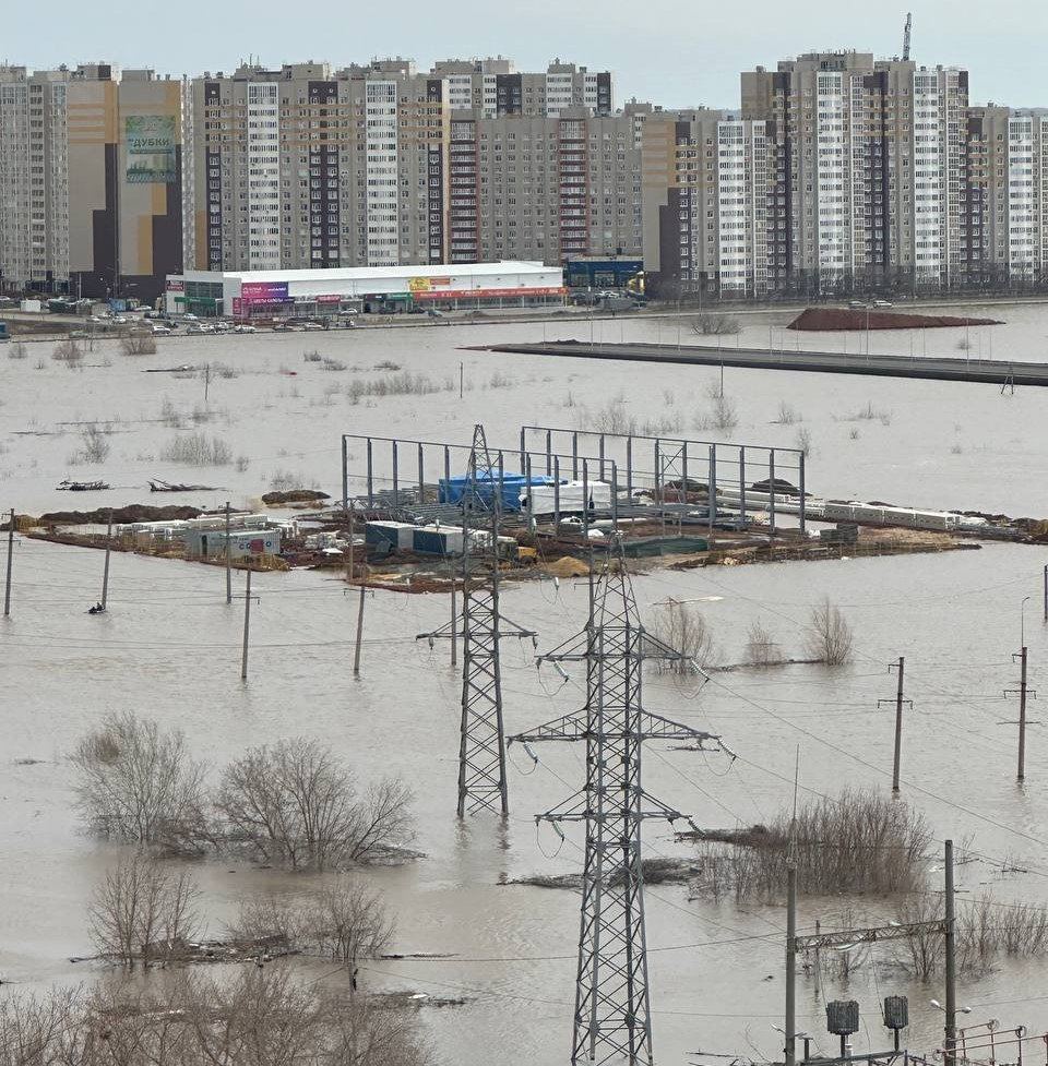 Уровень воды в реке Урал в Оренбурге поднялся до 1143 см