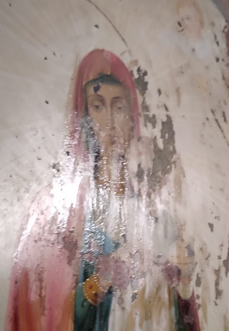 В Оренбургской епархии рассказали, что у прихожанки дома замироточила икона